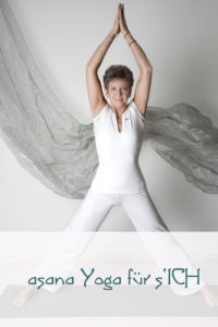 Asana Yoga mit Roswitha Stelzer